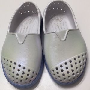 Baby Natives Sz C5 great condition!